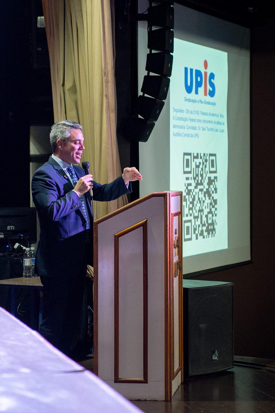 Semana Acadêmica de Direito UPIS | Palestra de abertura com Dr. Saul Tourinho Leal, foto 12 de 25