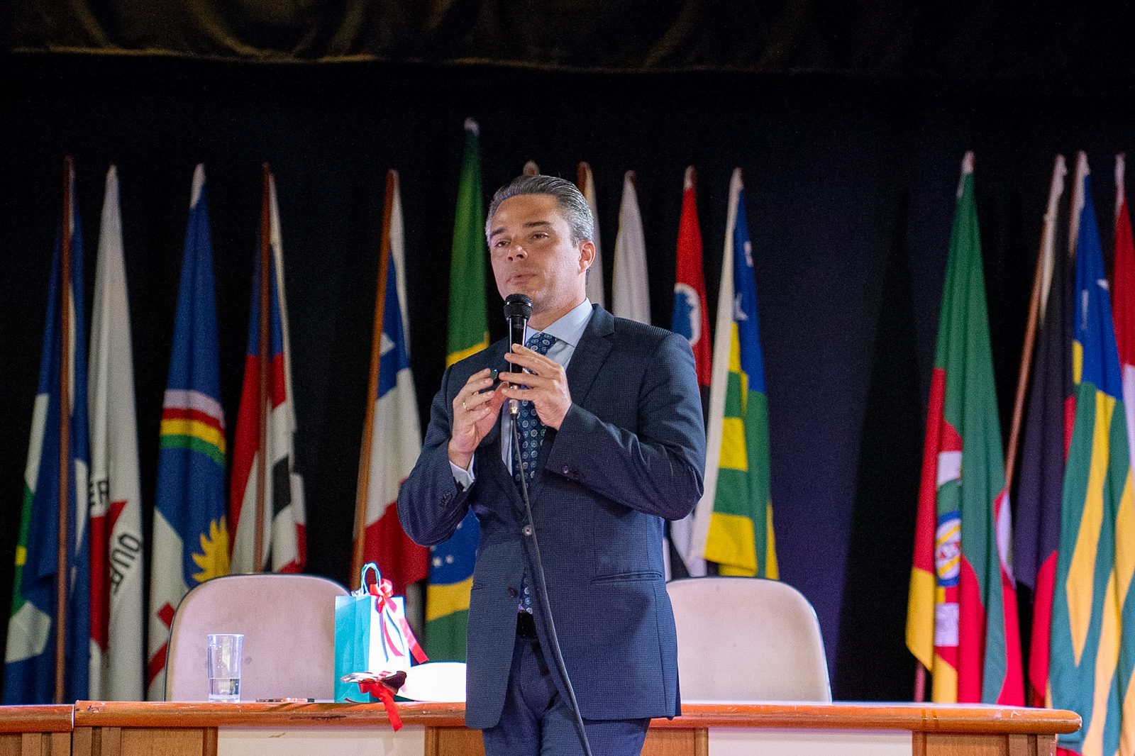 Semana Acadêmica de Direito UPIS | Palestra de abertura com Dr. Saul Tourinho Leal, foto 19 de 25
