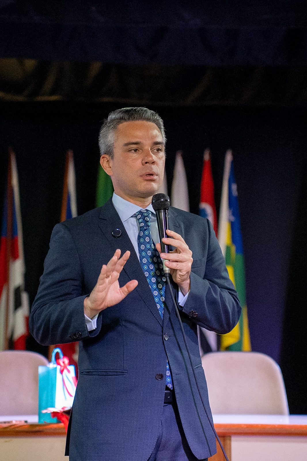 Semana Acadêmica de Direito UPIS | Palestra de abertura com Dr. Saul Tourinho Leal, foto 23 de 25