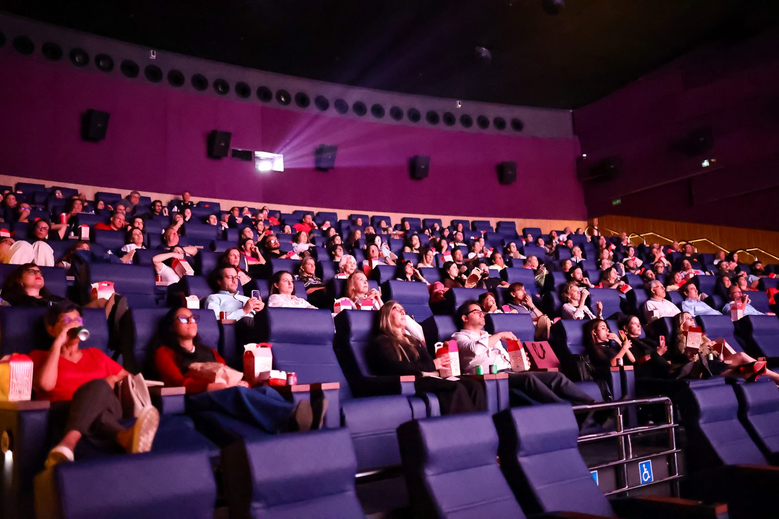 Sessão especial para convidados | Se Eu Fosse Você 3 no Cine Araújo Partage Lago Sul, foto 25 de 30