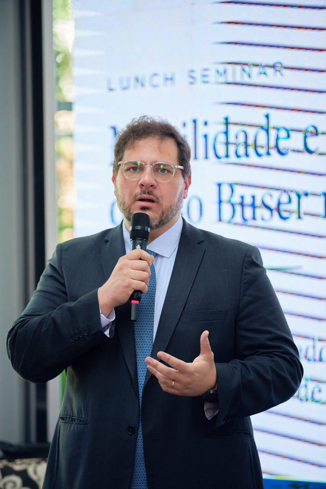 Mobilidade e Plataformas: o caso Buser no STF | Lunch Seminar Tourinho Leal Drummond de Andrade Advocacia, foto 16 de 31