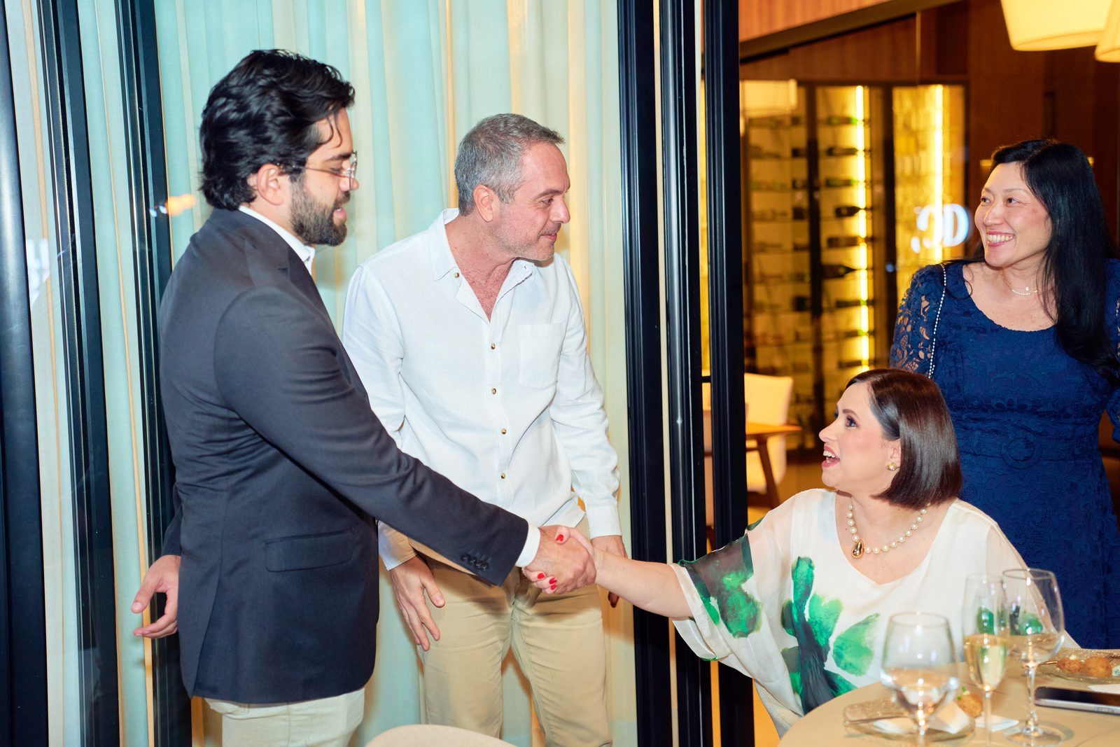 Coquetel em homenagem à Dra. Juliana Oliveira Domingues, foto 10 de 32