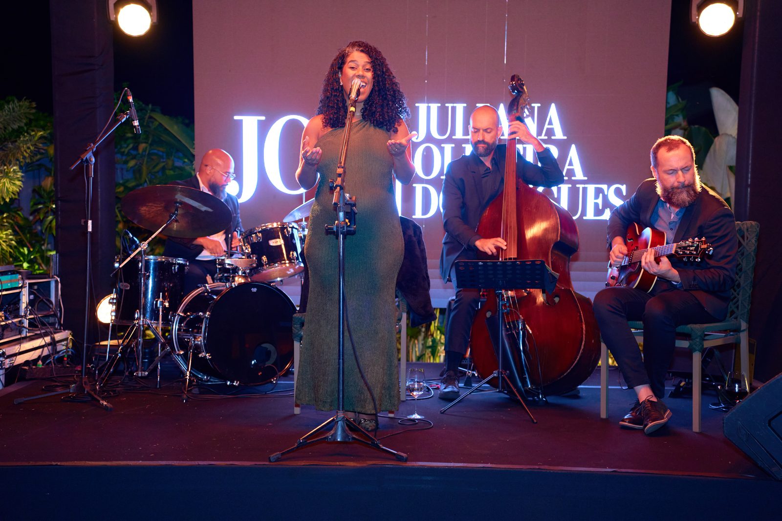 Coquetel em homenagem à Dra. Juliana Oliveira Domingues, foto 17 de 32
