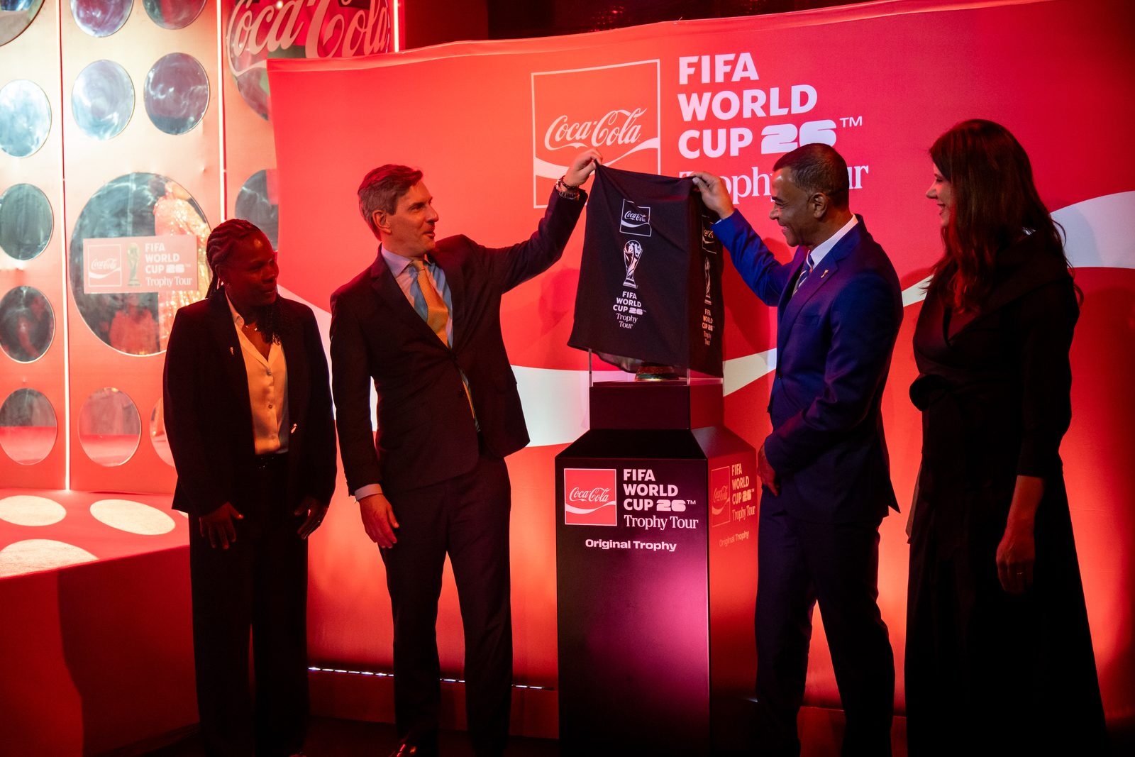 FIFA World Cup 26 Trophy Tour em Brasília | Coca-Cola, foto 21 de 28