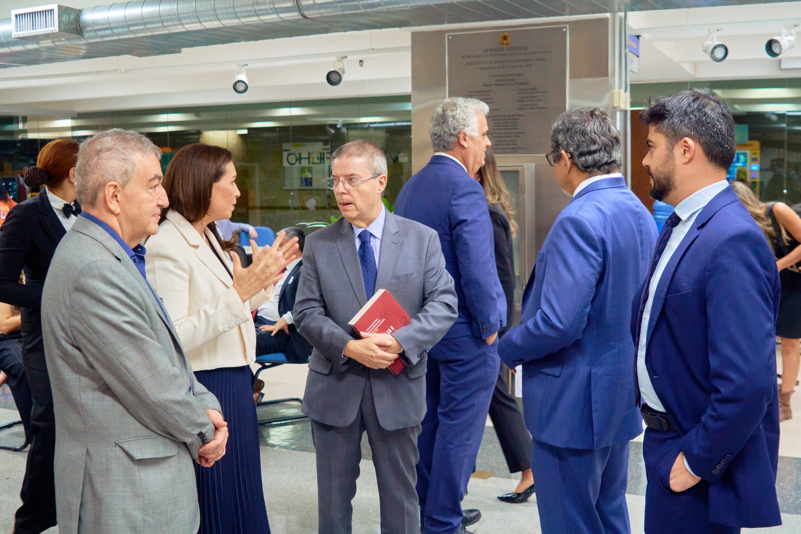 Lançamento de livros FGV EPPGE | Pequenos Negócios, Grandes Desafios e outras obras, foto 8 de 32
